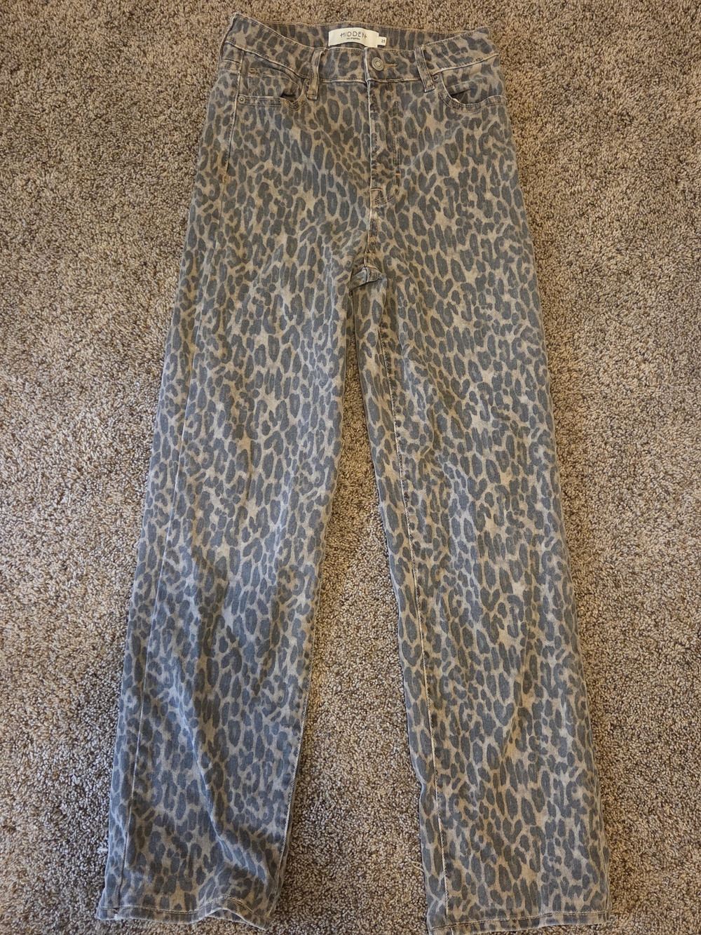 Hidden Women's Leopard Print Straight Jeans